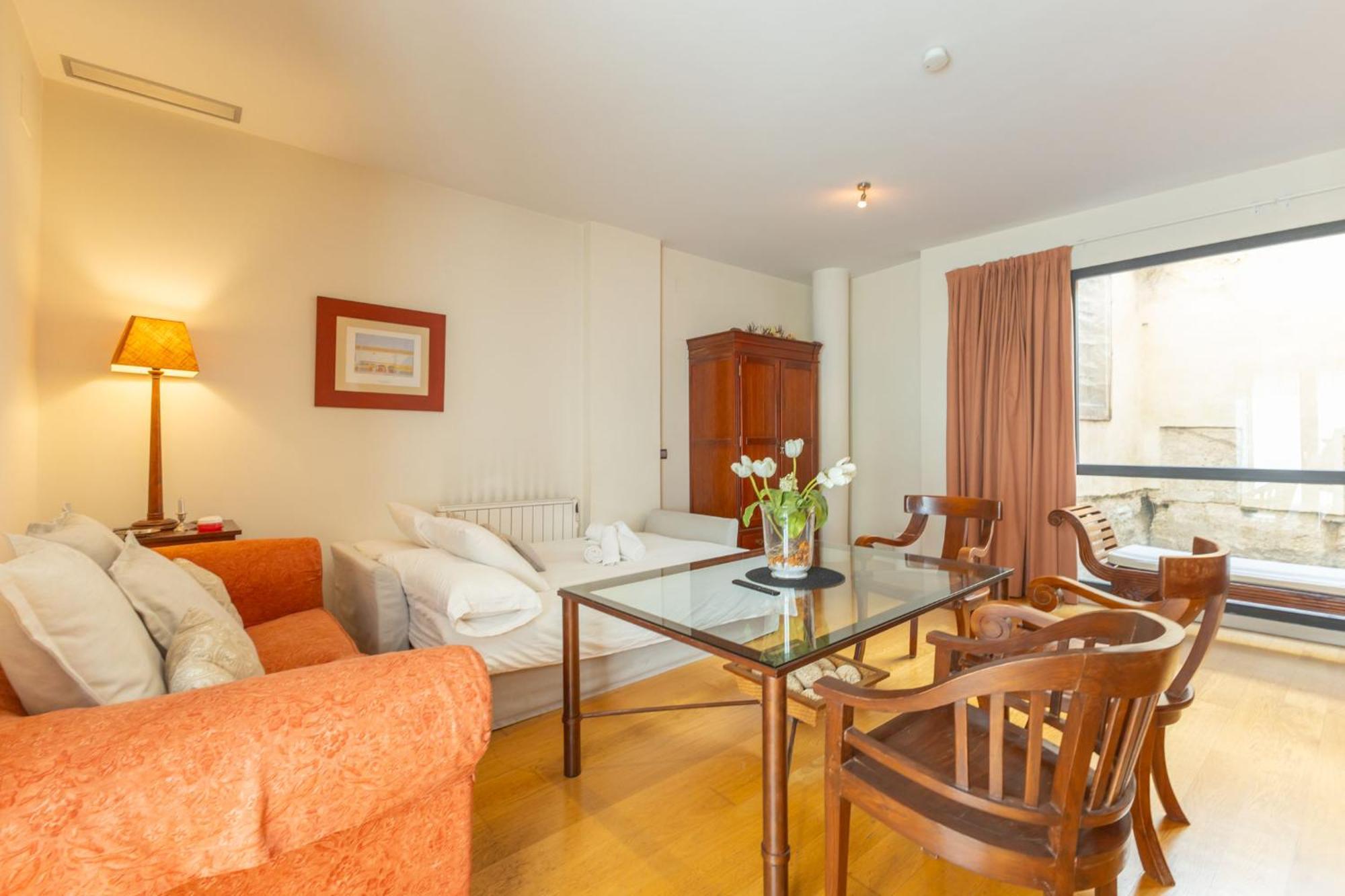 La Maestranza Charming One Or Two Bedrooms Apartments By Ocityzen Seville Ngoại thất bức ảnh