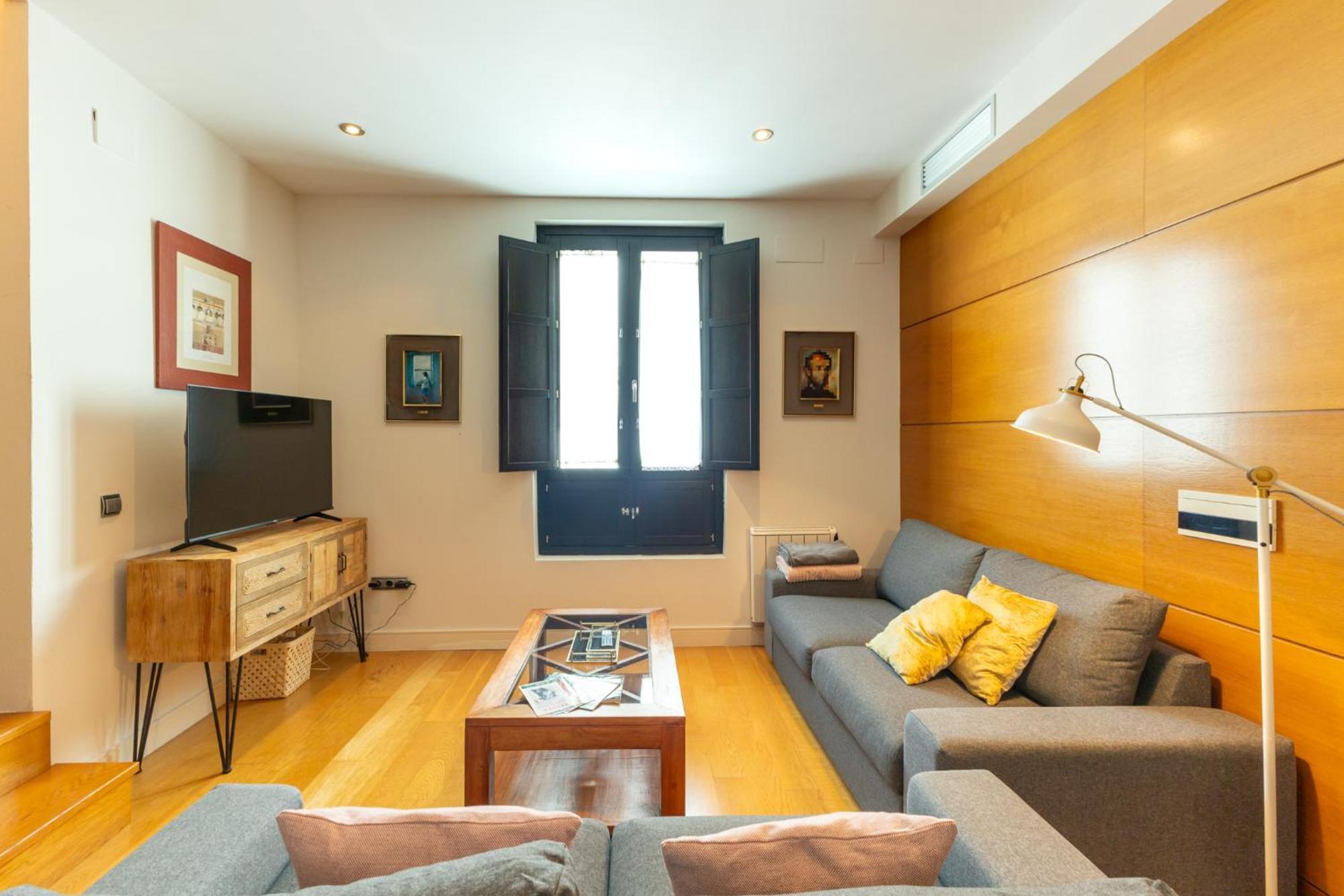 La Maestranza Charming One Or Two Bedrooms Apartments By Ocityzen Seville Ngoại thất bức ảnh