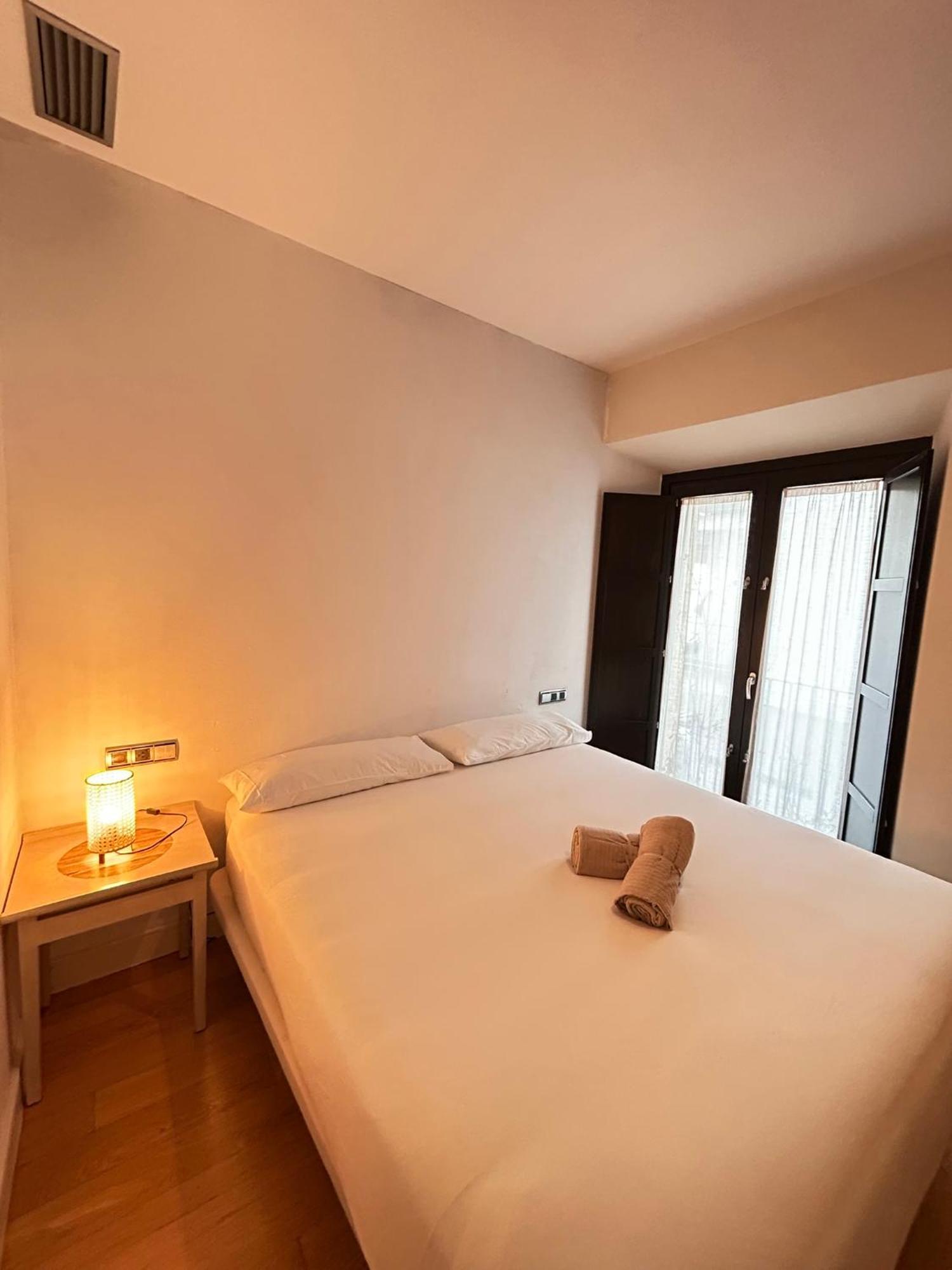 La Maestranza Charming One Or Two Bedrooms Apartments By Ocityzen Seville Ngoại thất bức ảnh